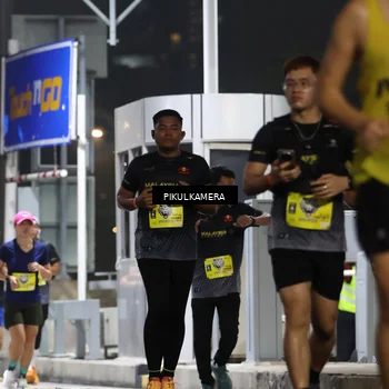 Runner Photo 7081953