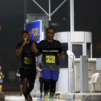 Runner Photo 7081988