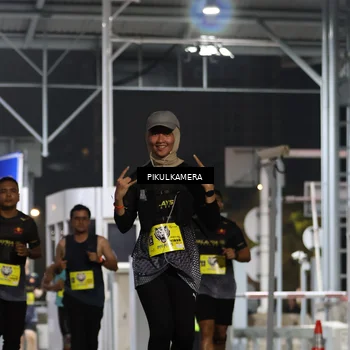 Runner Photo 7082046