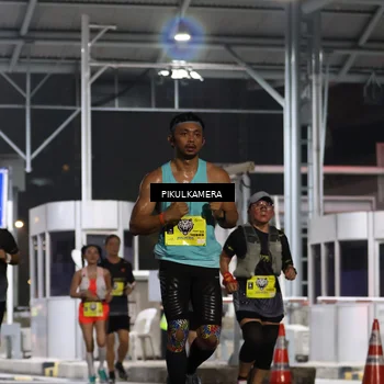 Runner Photo 7082068