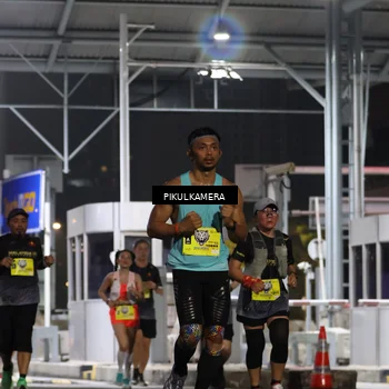 Runner Photo 7082071