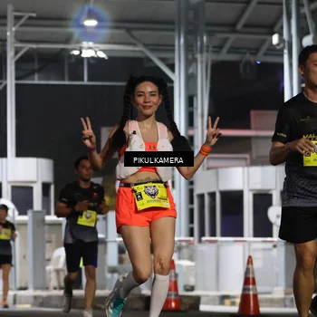 Runner Photo 7082075