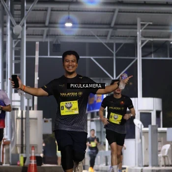 Runner Photo 7082094