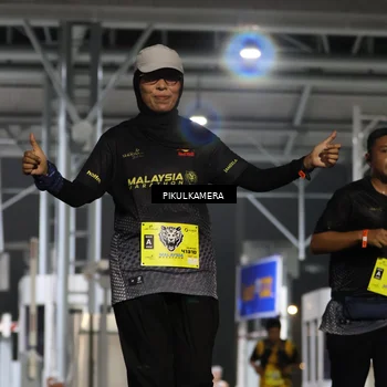 Runner Photo 7082103