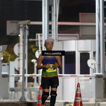 Runner Photo 7082114