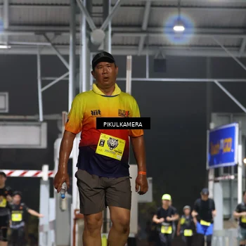 Runner Photo 7082117