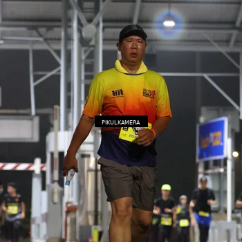Runner Photo 7082131