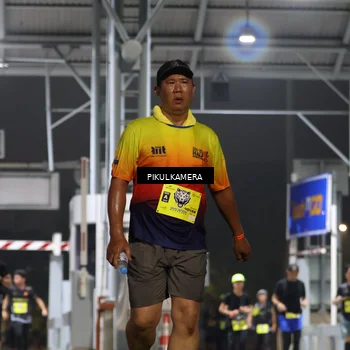 Runner Photo 7082133