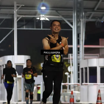 Runner Photo 7082136