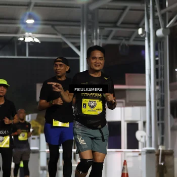 Runner Photo 7082138