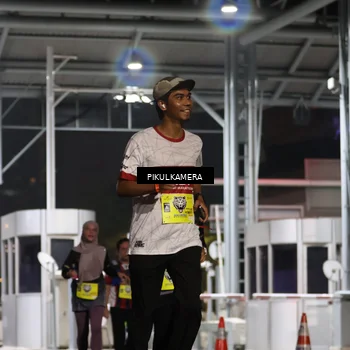 Runner Photo 7082158