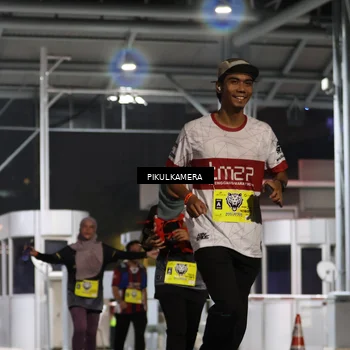 Runner Photo 7082169