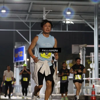 Runner Photo 7082209