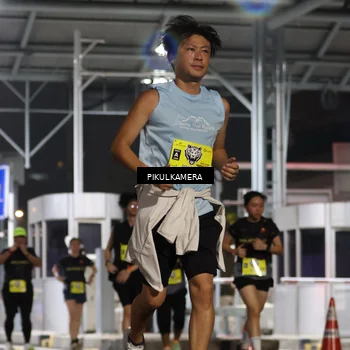 Runner Photo 7082210
