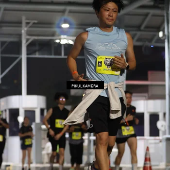 Runner Photo 7082212
