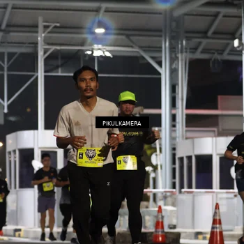 Runner Photo 7082229