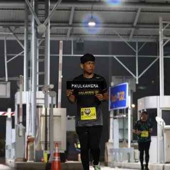 Runner Photo 7082251