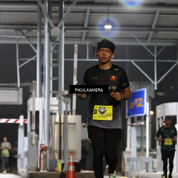 Runner Photo 7082260