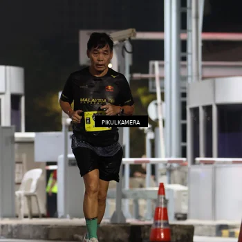 Runner Photo 7082267