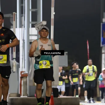 Runner Photo 7082271