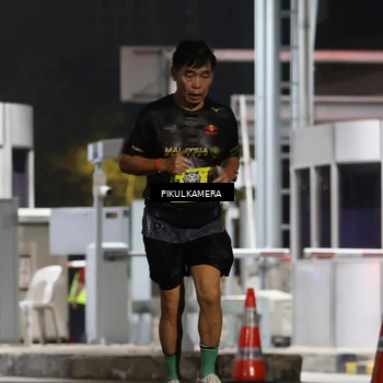 Runner Photo 7082273