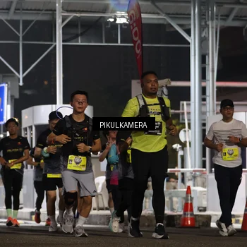 Runner Photo 7082280