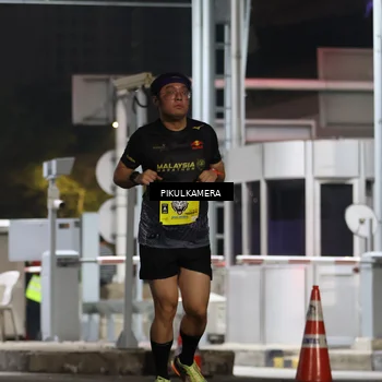 Runner Photo 7082313