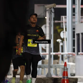 Runner Photo 7082315