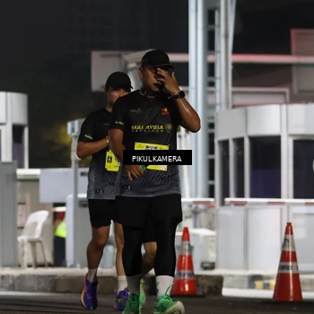 Runner Photo 7082316