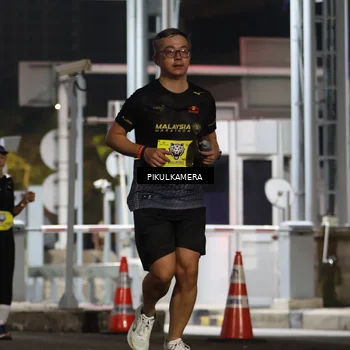 Runner Photo 7082336