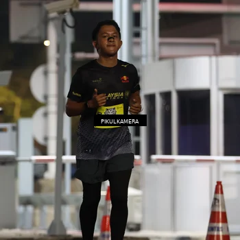 Runner Photo 7082353