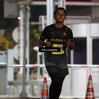 Runner Photo 7082354