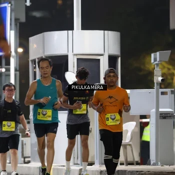 Runner Photo 7082363