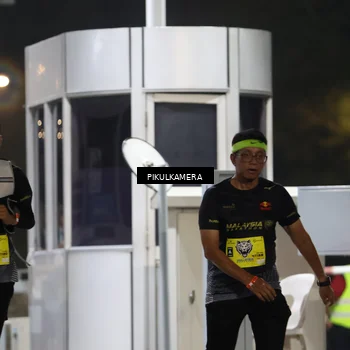Runner Photo 7082388