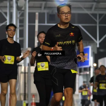 Runner Photo 7082397