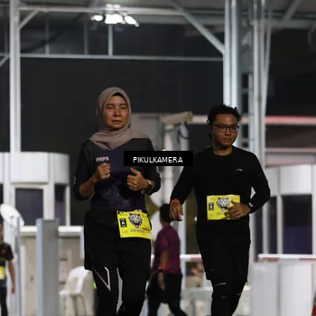 Runner Photo 7082418