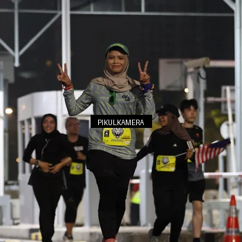 Runner Photo 7082452