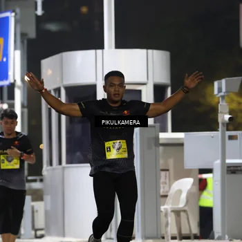 Runner Photo 7082487