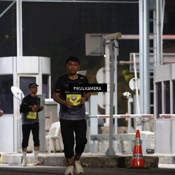 Runner Photo 7082495