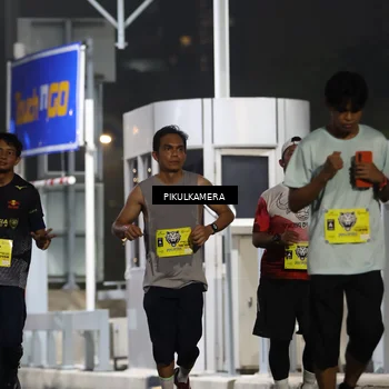 Runner Photo 7082500