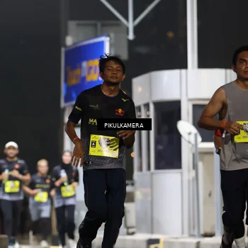 Runner Photo 7082502