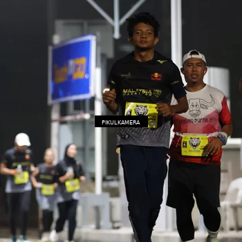 Runner Photo 7082506