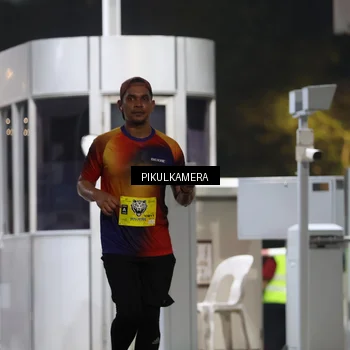 Runner Photo 7082531