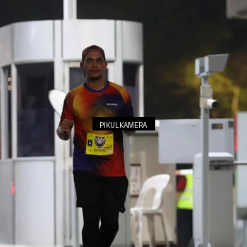 Runner Photo 7082535