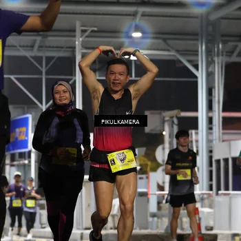 Runner Photo 7082557