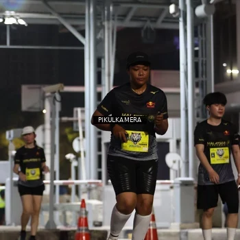 Runner Photo 7082590