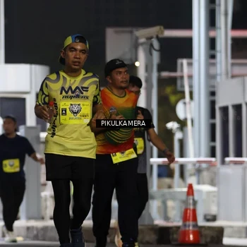 Runner Photo 7082600