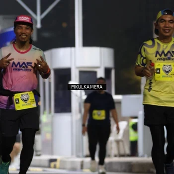 Runner Photo 7082602