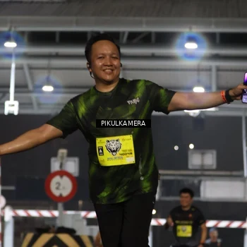 Runner Photo 7082621
