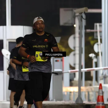 Runner Photo 7082641